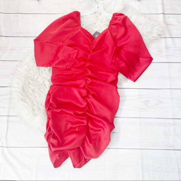 Boohoo Plus Women's Red Satin Ruched Bodycon Strappy Neckline Midi Dress Size 12 - Picture 4 of 5